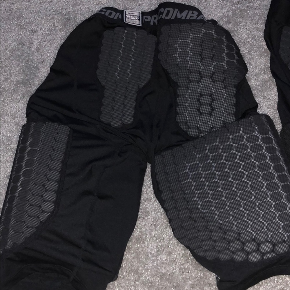 Compression spandex - Picture 4 of 4
